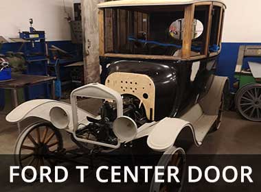 Ford-T-centerdoor